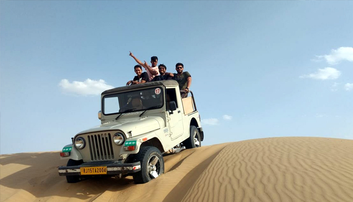 Desert Jeep Safari